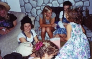 Kimmie and Kara 164.jpg